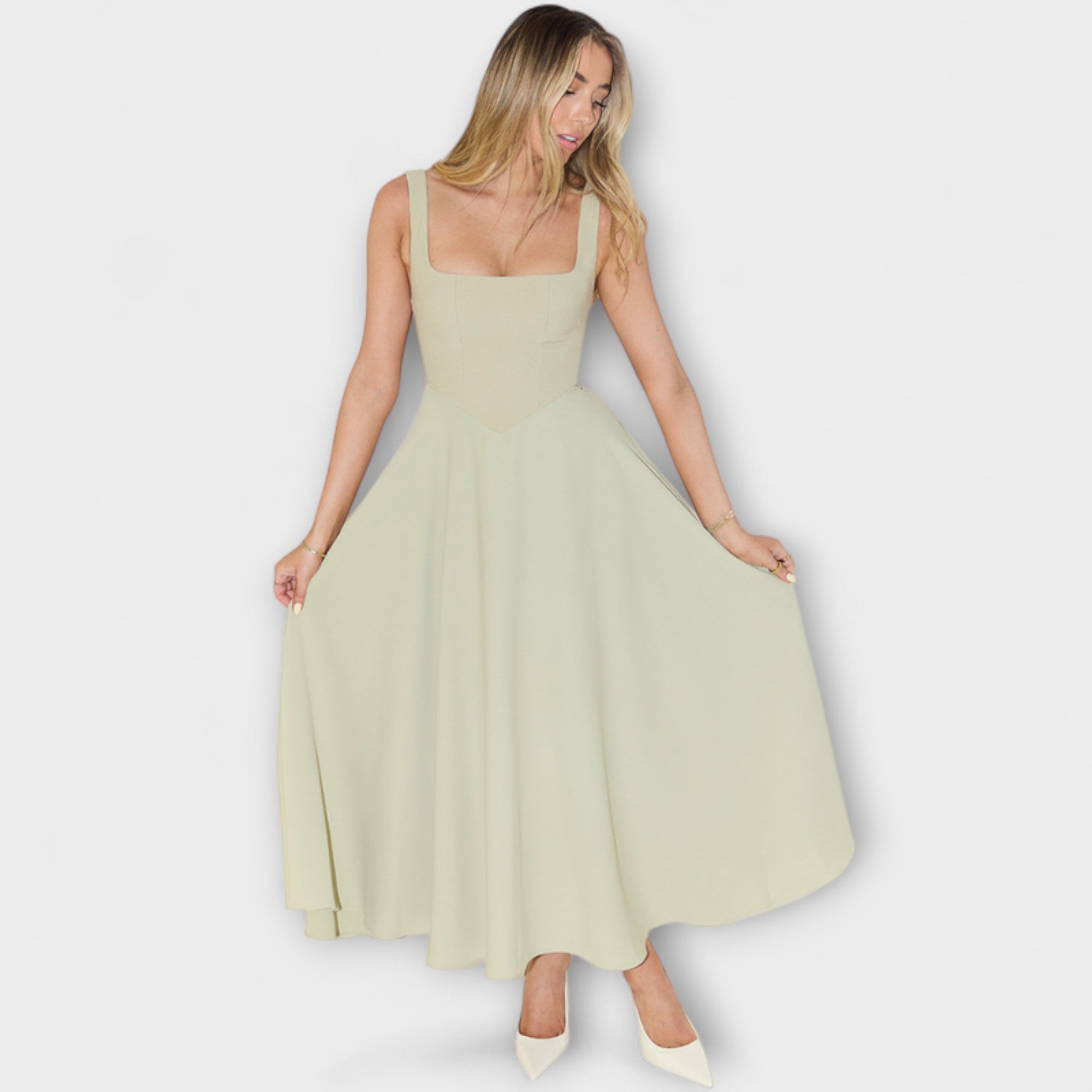 Scarlett - Elegant Evening Dress