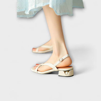 Evelyn - Elegant Flat Sandals Minna with Refined Finish
