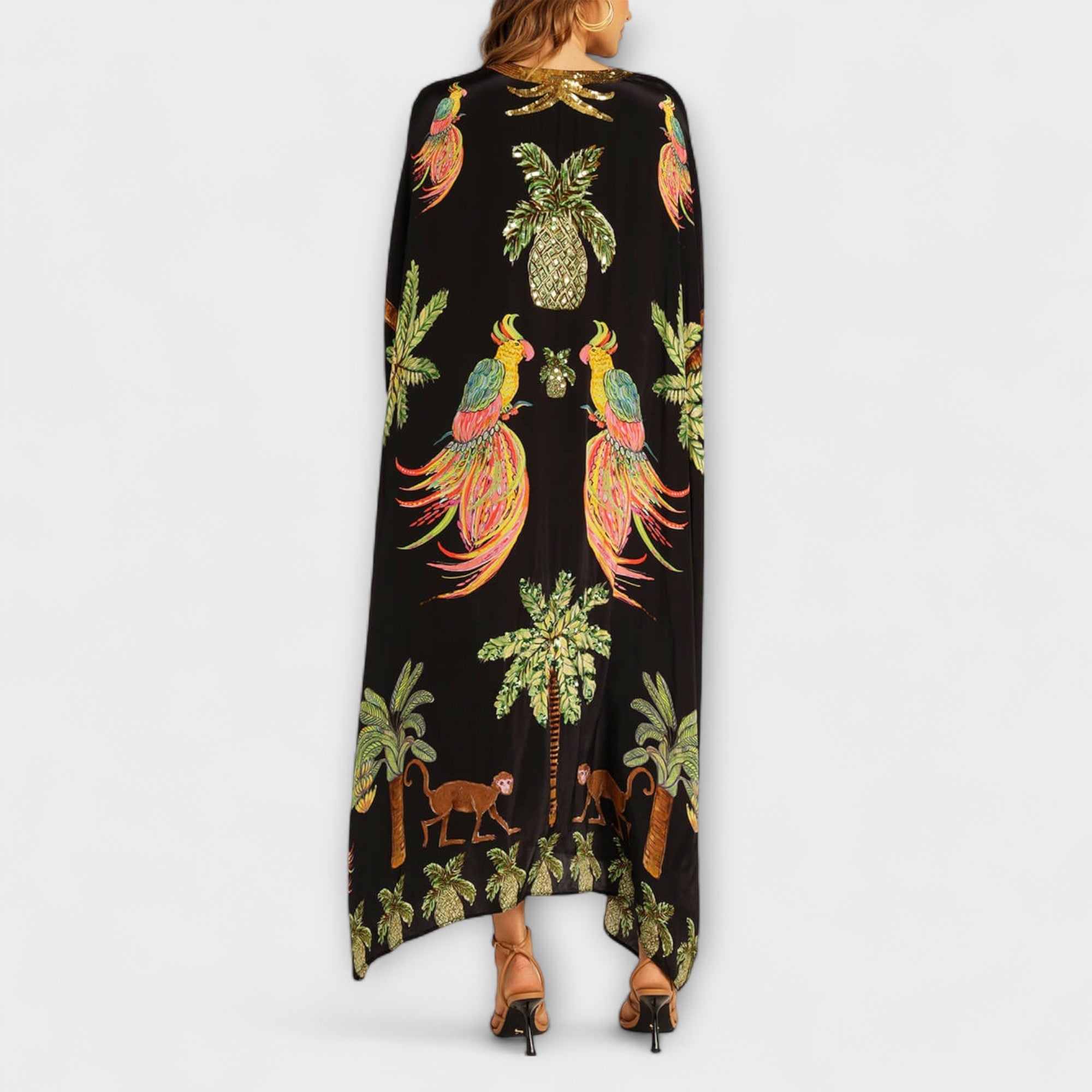Linda - Eye-catching dress with off-the-shoulder design and coconut tree print
